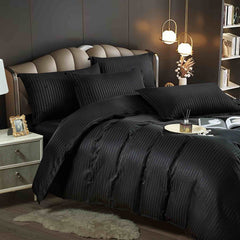 Lenjerie Neagra de Pat Dublu din Bumbac Damasc Premium Hotelier, 6 Piese, Cearceaf Elastic 180x200+30 cm – Pentru Saltele 160x200 si 180x200 – Ideala pentru Dormitoare Albe, Gri sau Negre
