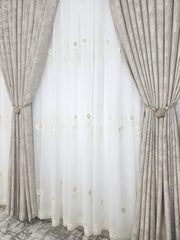 Set Ambra – Perdea din In si Draperie Bej Decorativa – ideal pentru livinguri si dormitoare naturale cu canapele crem, bej, gri deschis sau alb si mobilier lemn natur sau alb – confectionat pe comanda