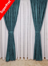 Ideal pentru living si dormitor cu pat sau canapea turcoaz ori gri deschis si pereti albi – Set Barcelona: Perdea Voal Premium Jorjet Alb si Draperie Verde Turcoaz Tip Vopsea Decorativa, Blackout 70% – confectionat pe comanda