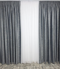 Draperie Pandantiv din Catifea Gri Inchis cu Insertii – Ideala pentru Livinguri Moderne cu Canapele Crem, Mobilier Alb sau Accente Negre si Gri – Confectionata pe Comanda