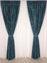 Colectia Elegance: Perdea Voal Premium Si Draperie Catifea Turcoaz Cu Insertii model Golden