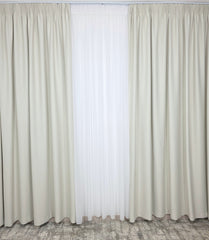 Draperie Simpla Ivoire – Ideala pentru Livinguri Luminoase cu Canapele Crem, Mobilier Bej sau Lemn Natur – Confectionata pe Comanda