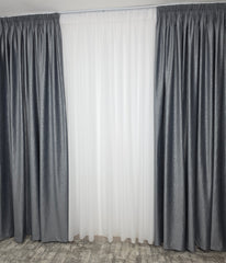 Colectia Linistea de Aur – Perdea Voal Alb Premium si Draperie Rolex Catifea Gri cu Sclipici Argintiu – Ideal pentru Livinguri Moderne cu Canapele Gri, Mobilier Alb sau Negru si Accente Argintii – Confectionat pe Comanda