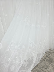 Perdea alba din material plin ca textura, model Rita