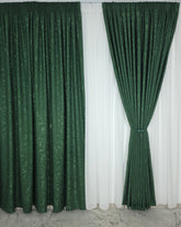 Draperie Los Angeles Nisip Verde Smarald, Semiopaca, Tip Vopsea Decorativa – ideala pentru livinguri cu canapele crem, bej, gri sau accente verzi si mobilier lemn natur sau alb – confectionata pe comanda
