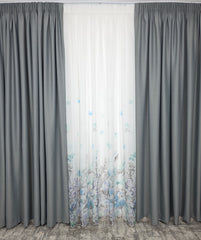 Set Argint Nordic – Perdea din Voal cu Model Floral si Draperie Gri – Ideal pentru Livinguri Moderne cu Canapele Crem, Mobilier Gri sau Alb si Accente Argintii – Confectionat pe Comanda