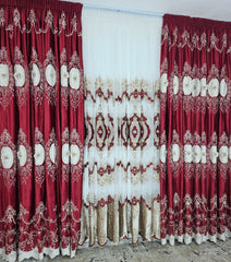 Draperie Catifea Rosie cu Broderie 3D Eleganta Blackout 80-95% pentru Living si Dormitor cu Accente Rosu si Mobilier Neutru, Confectionata la Comanda Casablanca Magazin