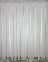 Perdea sable alb, material plin ca textura, nu necesita calcare dupa spalare