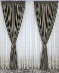 Set Gabriela: perdea ivoire in cristal cu broderie bej si draperie catifea bej inchis