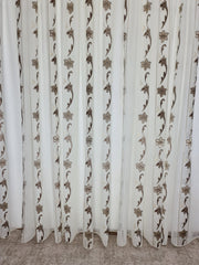 Perdea cu flori crem maro, model Ted, nu necesita calcare dupa spalare - CASABLANCA Perdea cu flori crem maro, model Ted, nu necesita calcare dupa spalare Casa Blanca Curtains & Drapes 40.00 CASABLANCA CASABLANCA