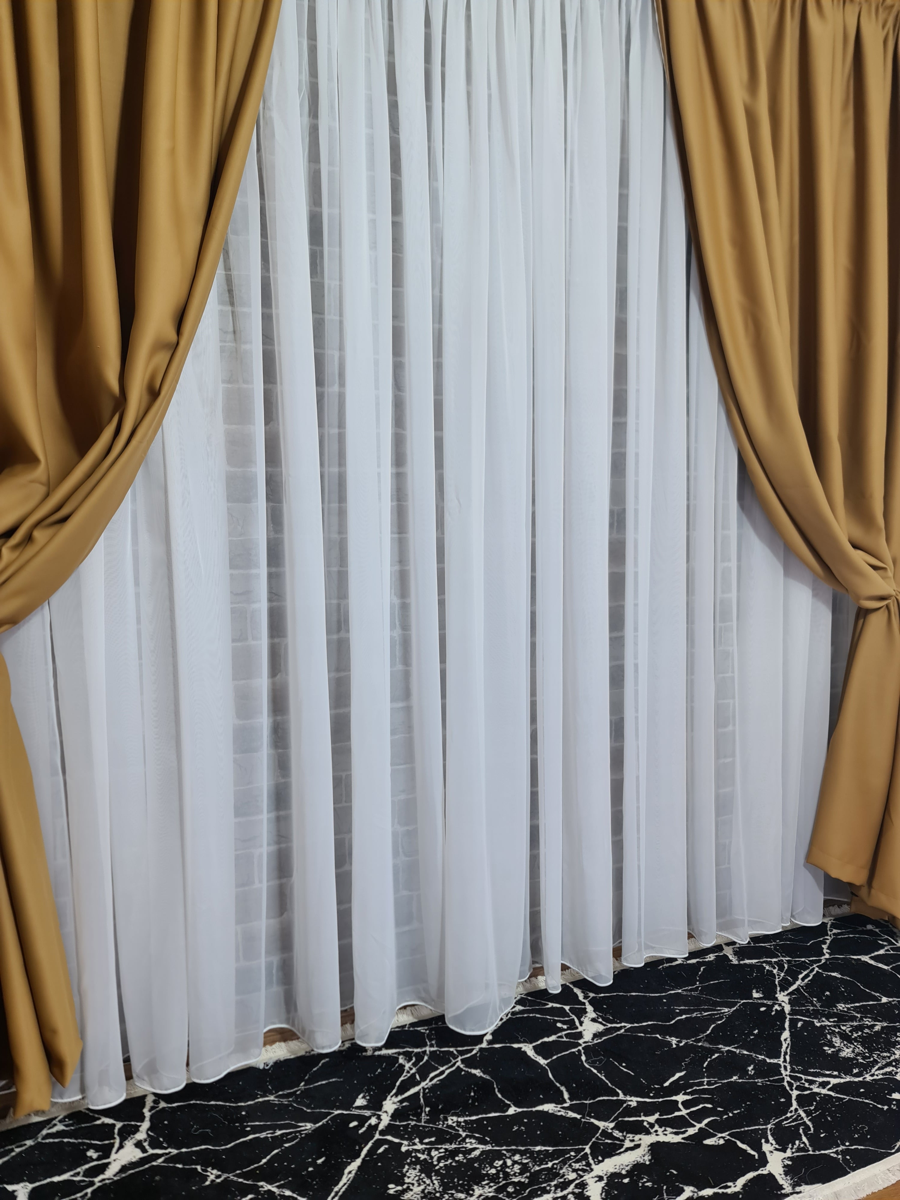 Set perdea si draperie Mirela - CASABLANCA Set perdea si draperie Mirela Casa Blanca Curtains & Drapes 325.00 CASABLANCA  CASABLANCA