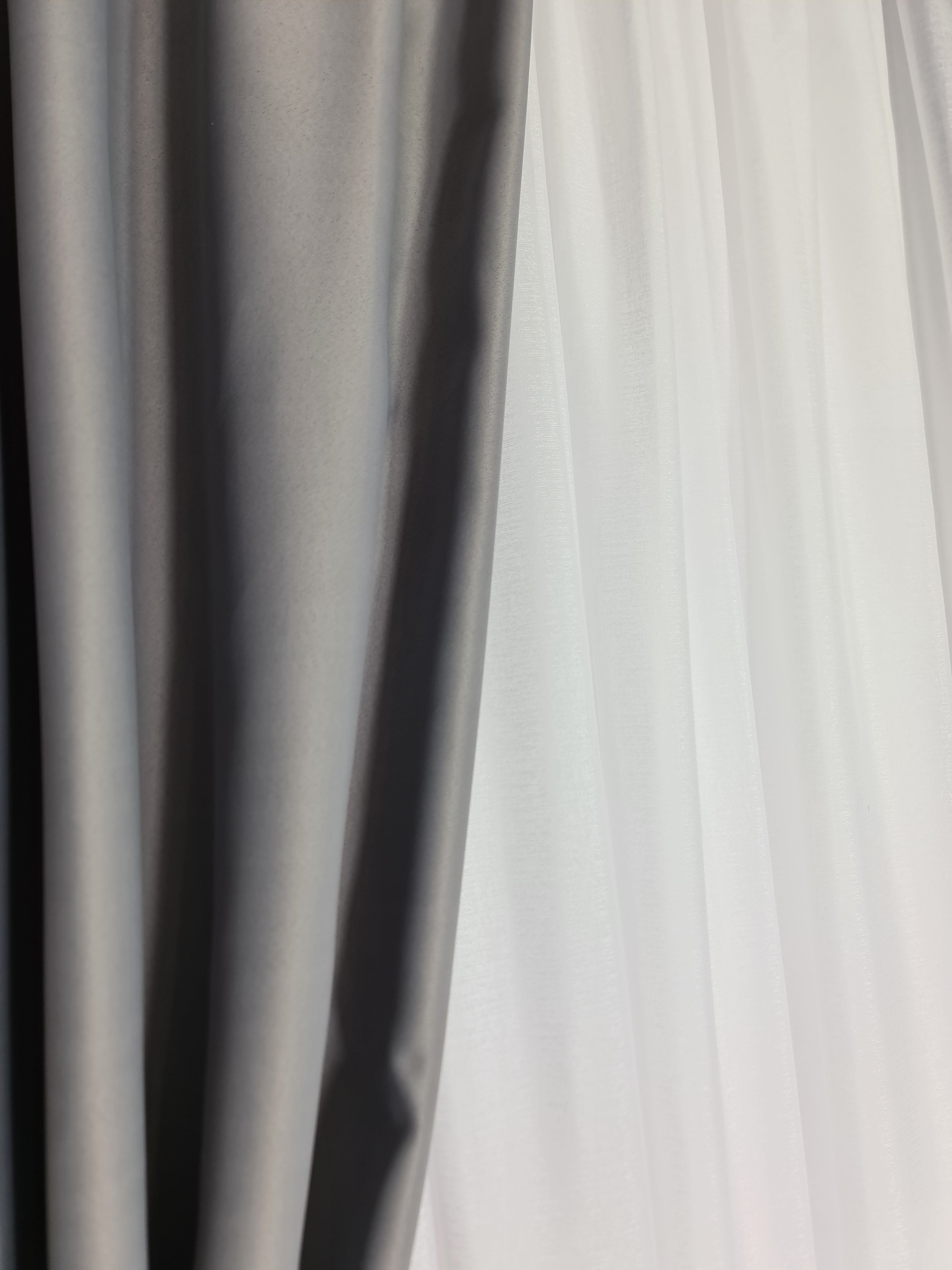 Set perdea nesifonabila din in cristal cu draperie simpla gri 100% blackout, model Silvia - CASABLANCA Set perdea nesifonabila din in cristal cu draperie simpla gri 100% blackout, model Silvia CASABLANCA  385.00 CASABLANCA  CASABLANCA