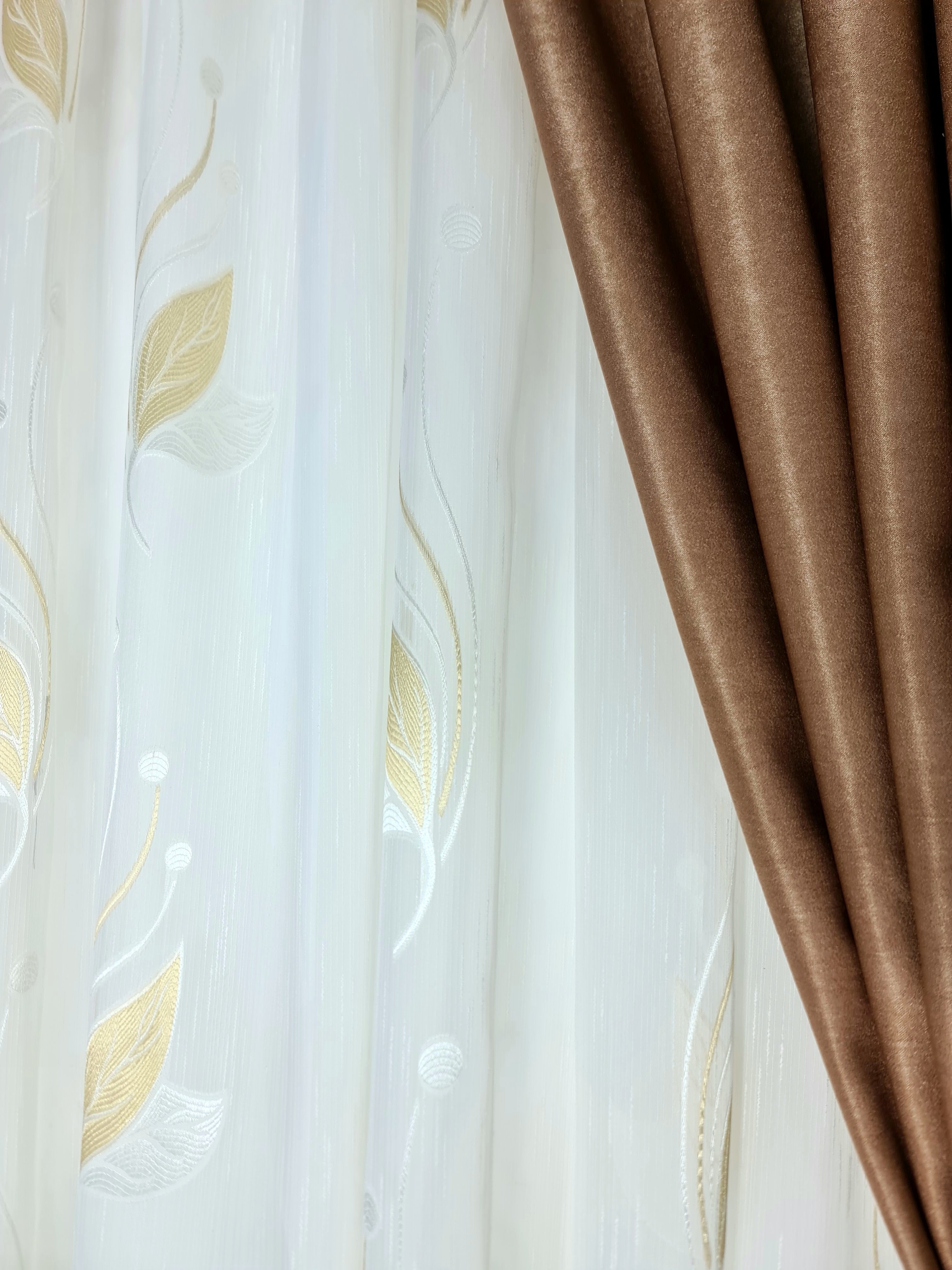 Set Perdea si Draperie Mario - CASABLANCA Set Perdea si Draperie Mario Casa Blanca Curtains & Drapes 345.00 CASABLANCA  CASABLANCA