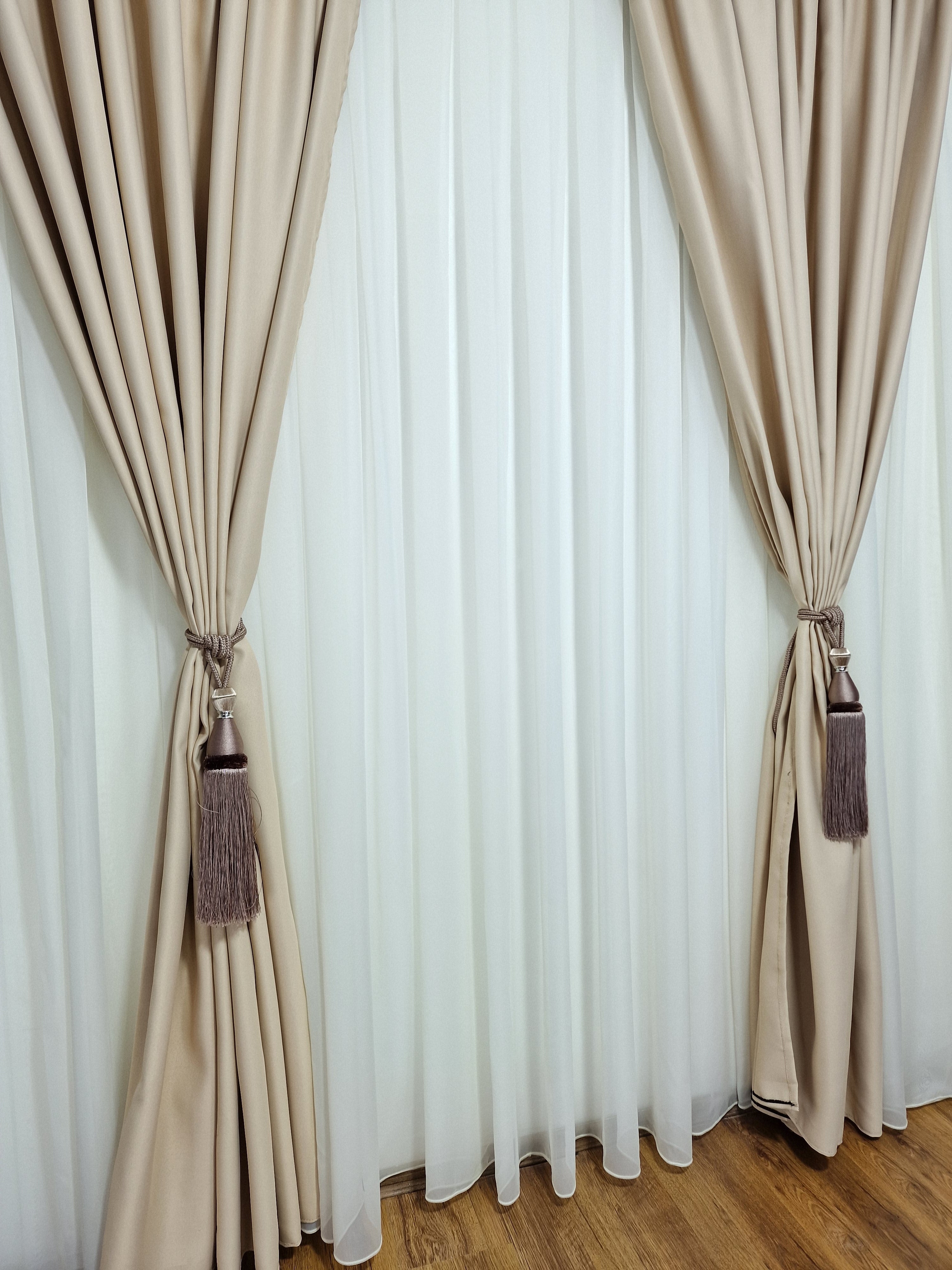 Set perdea si draperie Ralf - CASABLANCA Set perdea si draperie Ralf Casa Blanca Curtains & Drapes 230.00 CASABLANCA  CASABLANCA