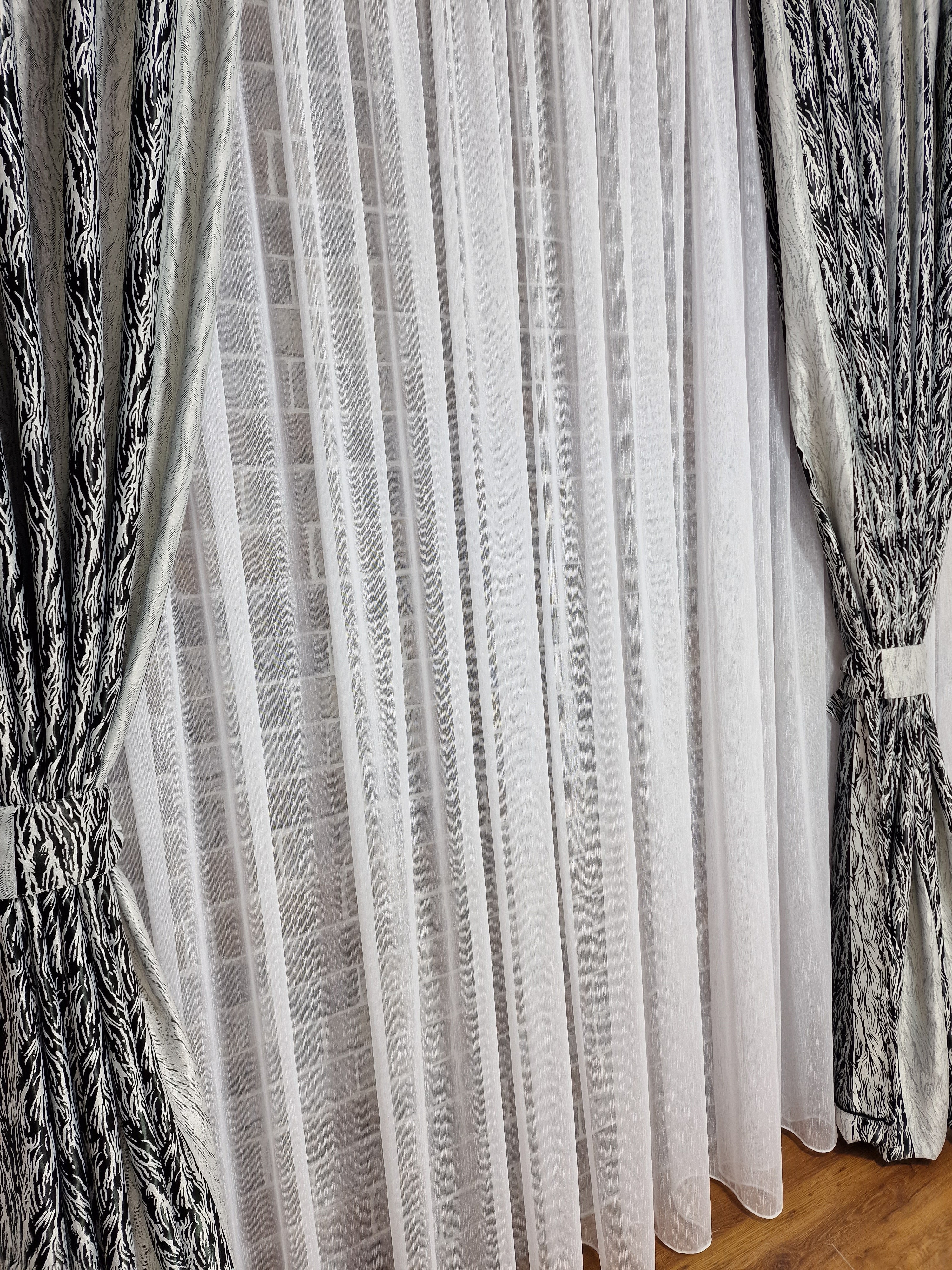 Set perdea texturata tip borangic si draperie 100% blackout, model Amalia - CASABLANCA Set perdea texturata tip borangic si draperie 100% blackout, model Amalia Casa Blanca Curtains & Drapes 350.00 CASABLANCA  CASABLANCA
