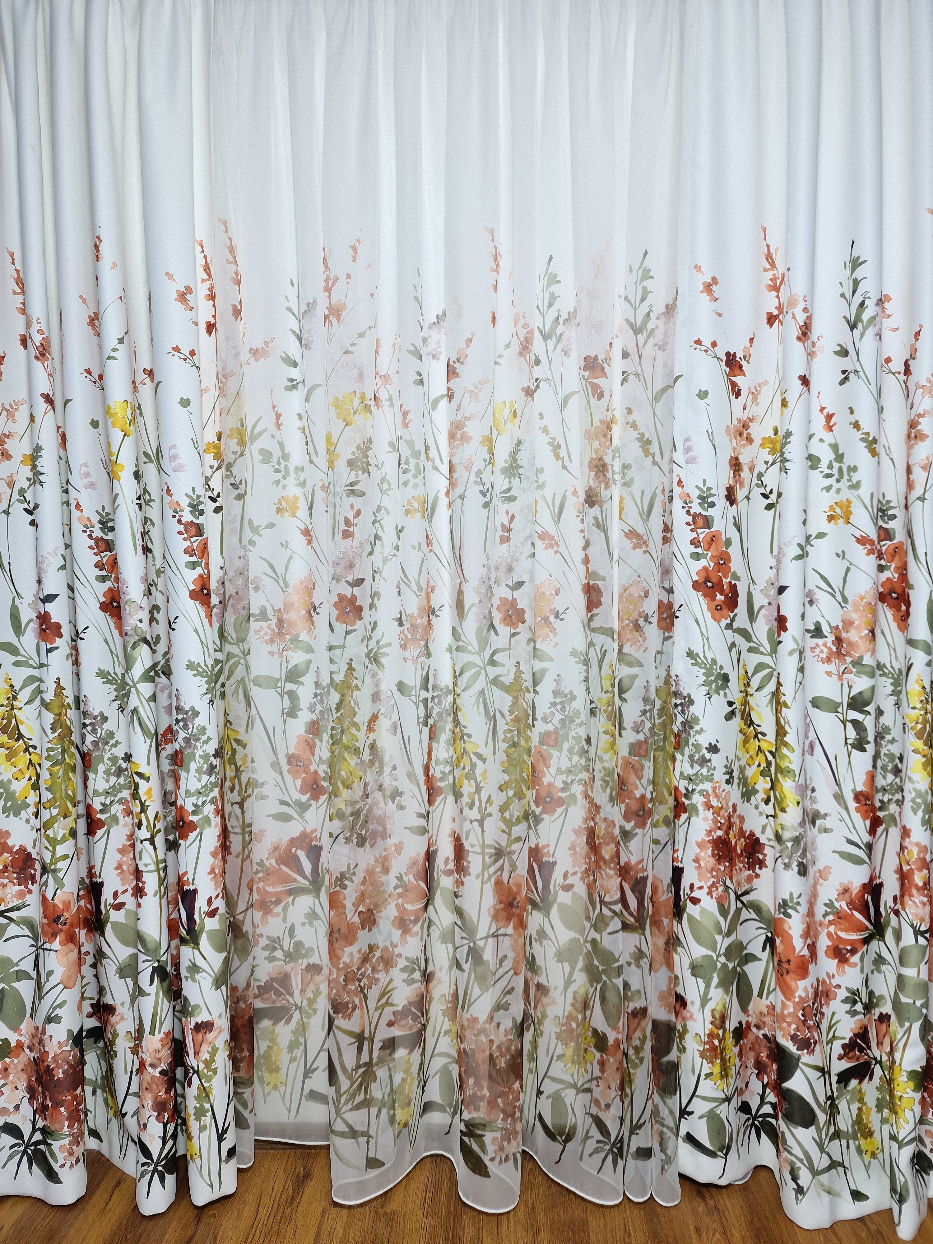 Set perdea si draperie Onix - CASABLANCA Set perdea si draperie Onix CASABLANCA  375.00 CASABLANCA  CASABLANCA