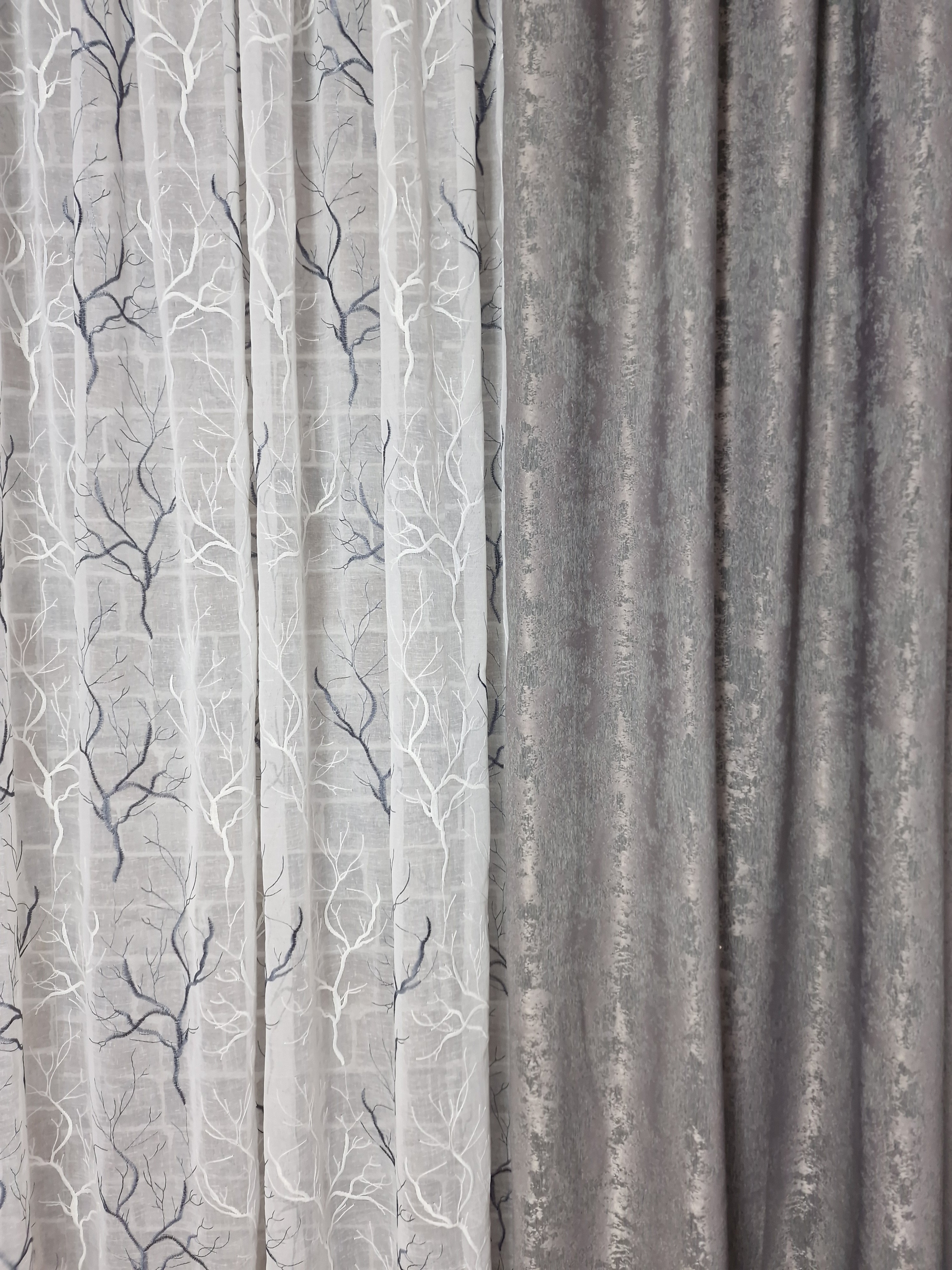 Draperie gri texturata cu aspect de vopsea decorativa - CASABLANCA Draperie gri texturata cu aspect de vopsea decorativa Casa Blanca Curtains & Drapes 55.00 CASABLANCA  CASABLANCA