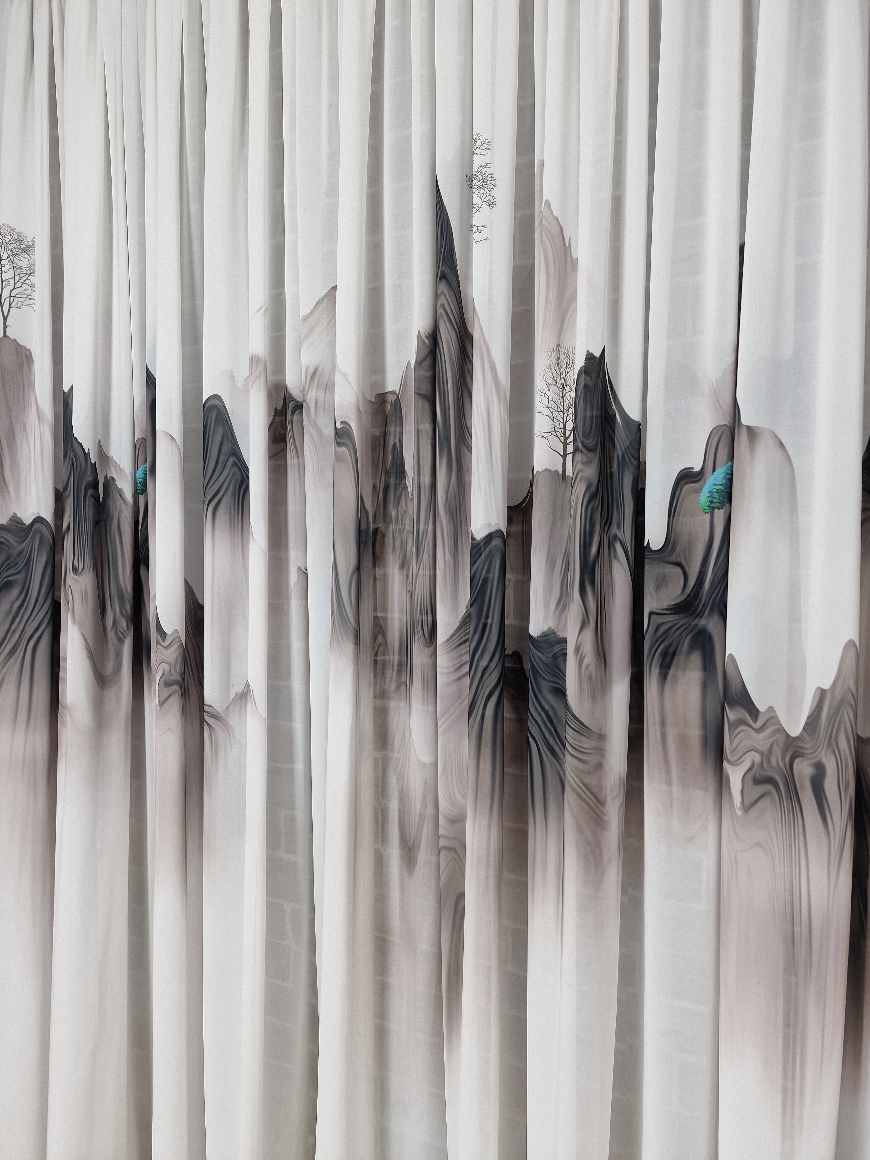 Perdea din matase, model muntii, material plin ca textura - CASABLANCA Perdea din matase, model muntii, material plin ca textura CASABLANCA  65.00 CASABLANCA  CASABLANCA