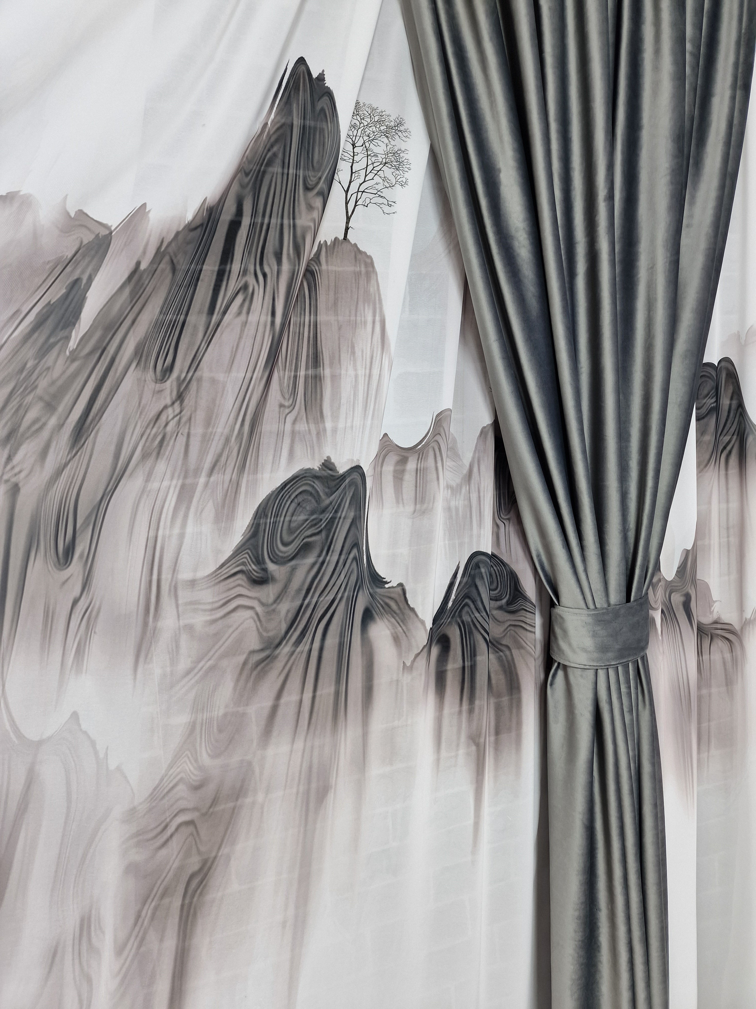 Perdea din matase, model muntii, material plin ca textura - CASABLANCA Perdea din matase, model muntii, material plin ca textura CASABLANCA  65.00 CASABLANCA  CASABLANCA