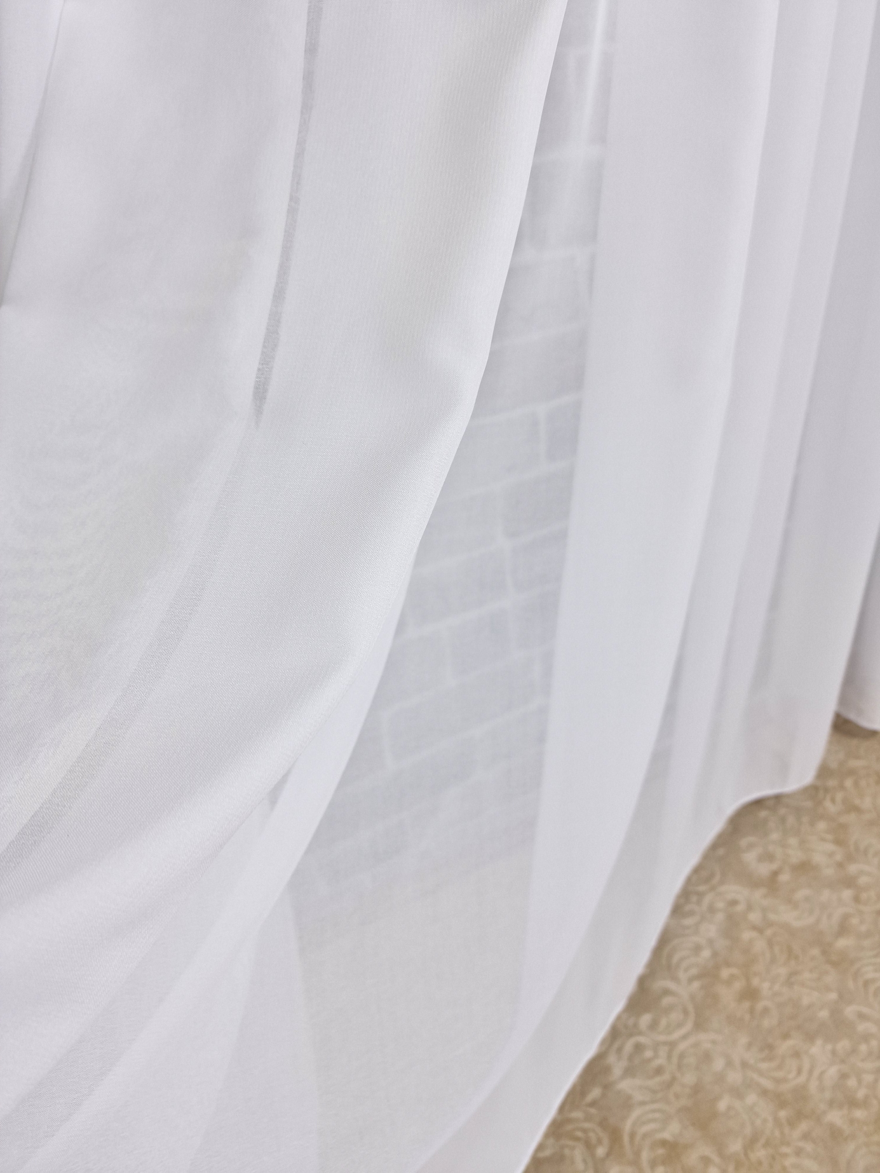 Perdea din matase alba, material plin ca textura - CASABLANCA Perdea din matase alba, material plin ca textura CASABLANCA  50.00 CASABLANCA  CASABLANCA