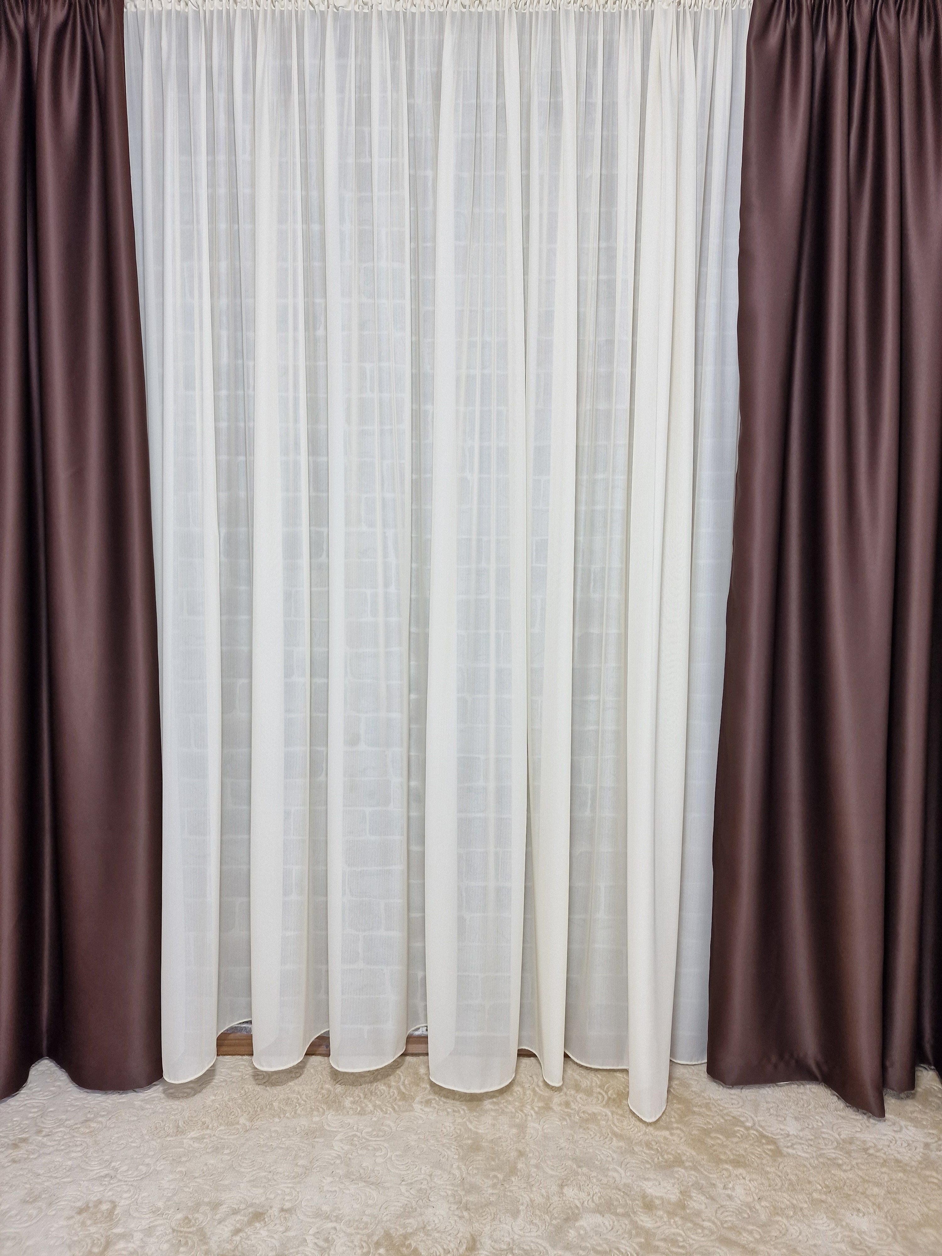 Set perdea din matase crem si draperie maro 100% blackout - CASABLANCA Set perdea din matase crem si draperie maro 100% blackout Casa Blanca Curtains & Drapes 385.00 CASABLANCA  CASABLANCA