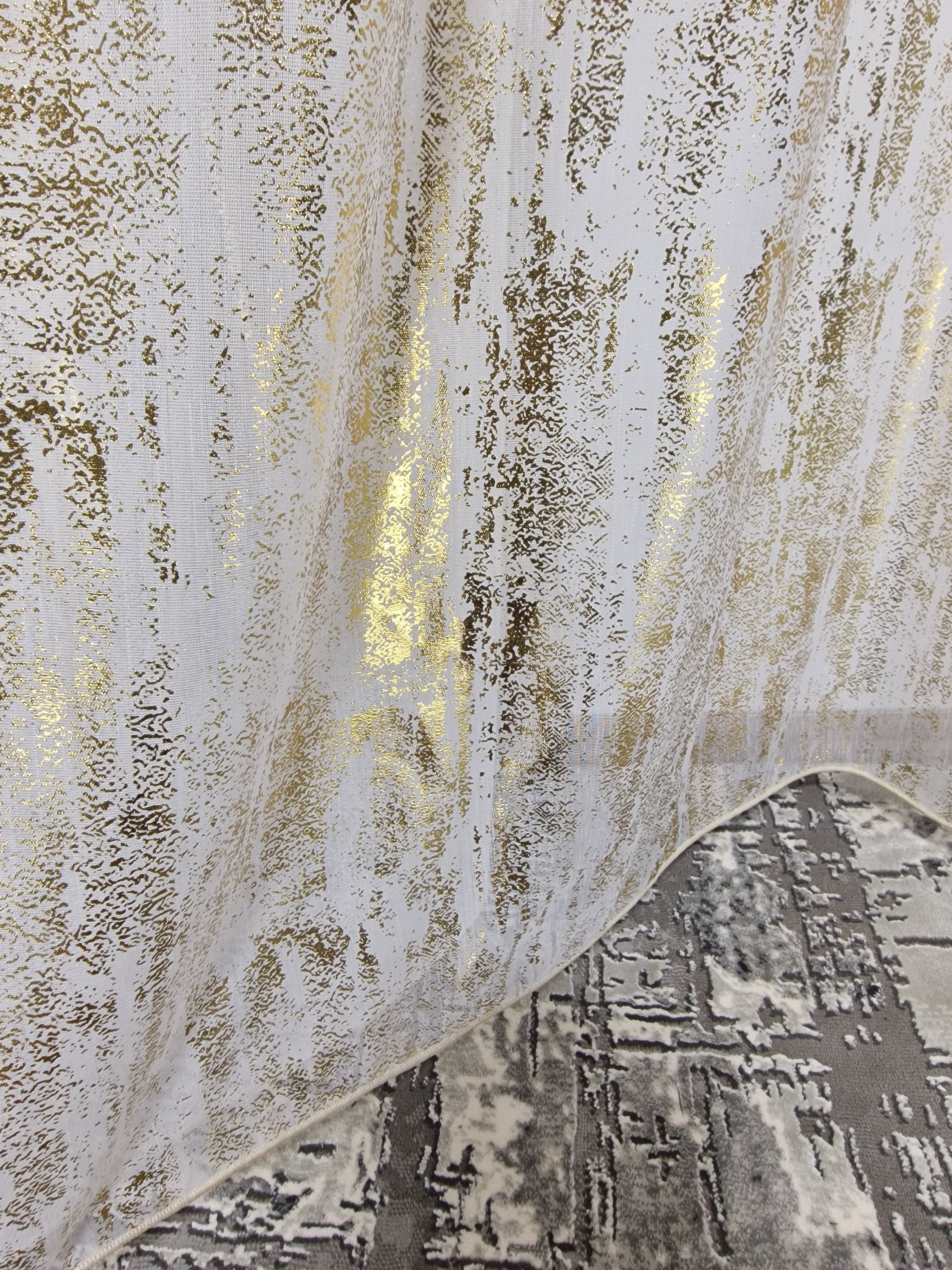 Perdea bamboo confectionata din material plin ca textura, alba cu auriu - CASABLANCA Perdea bamboo confectionata din material plin ca textura, alba cu auriu CASABLANCA  90.00 CASABLANCA  CASABLANCA