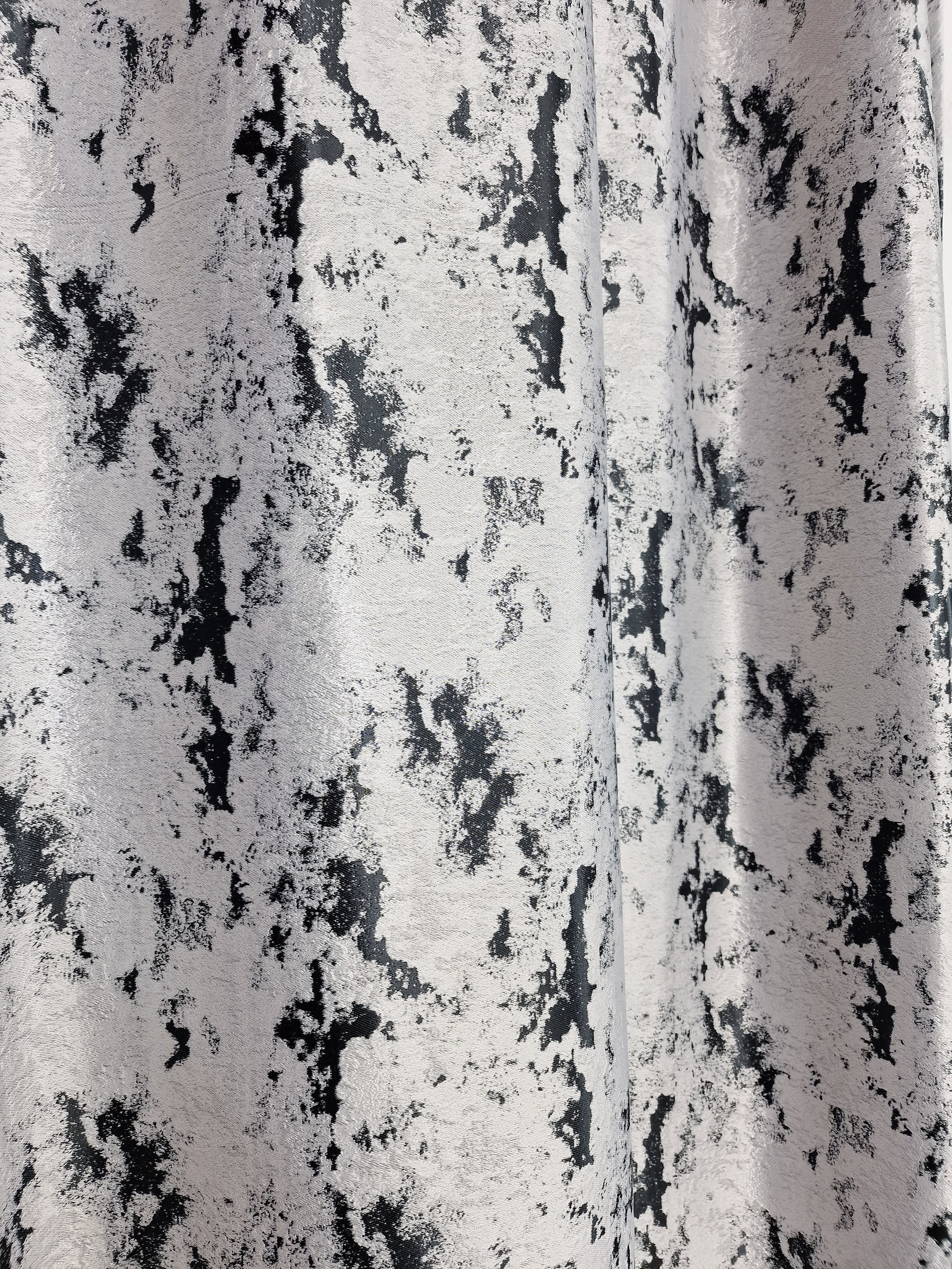 Draperie gri, efect de granit - CASABLANCA Draperie gri, efect de granit CASABLANCA  55.00 CASABLANCA  CASABLANCA