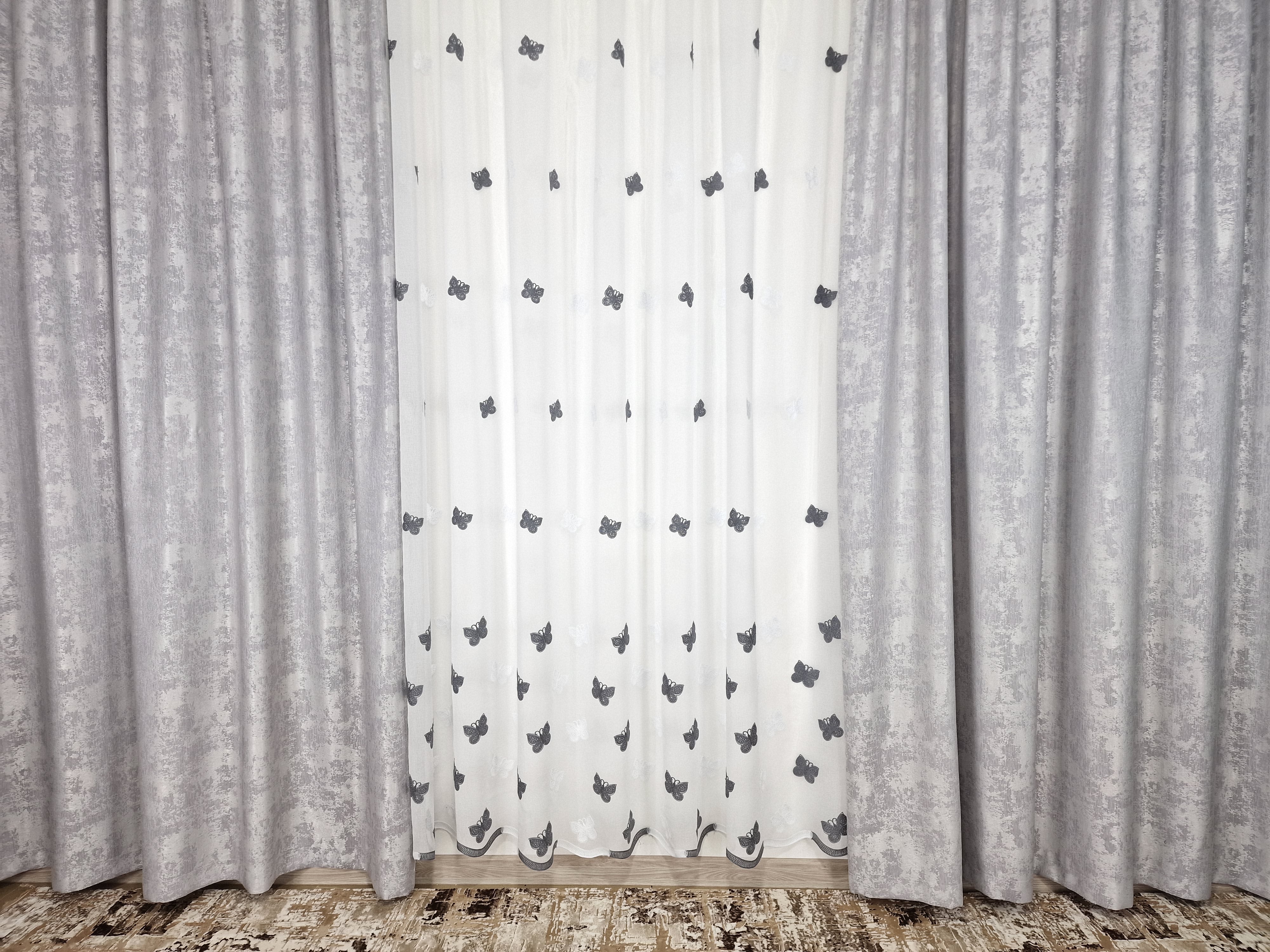 Draperie gri deschis, efect decorativa - CASABLANCA Draperie gri deschis, efect decorativa CASABLANCA  55.00 CASABLANCA  CASABLANCA