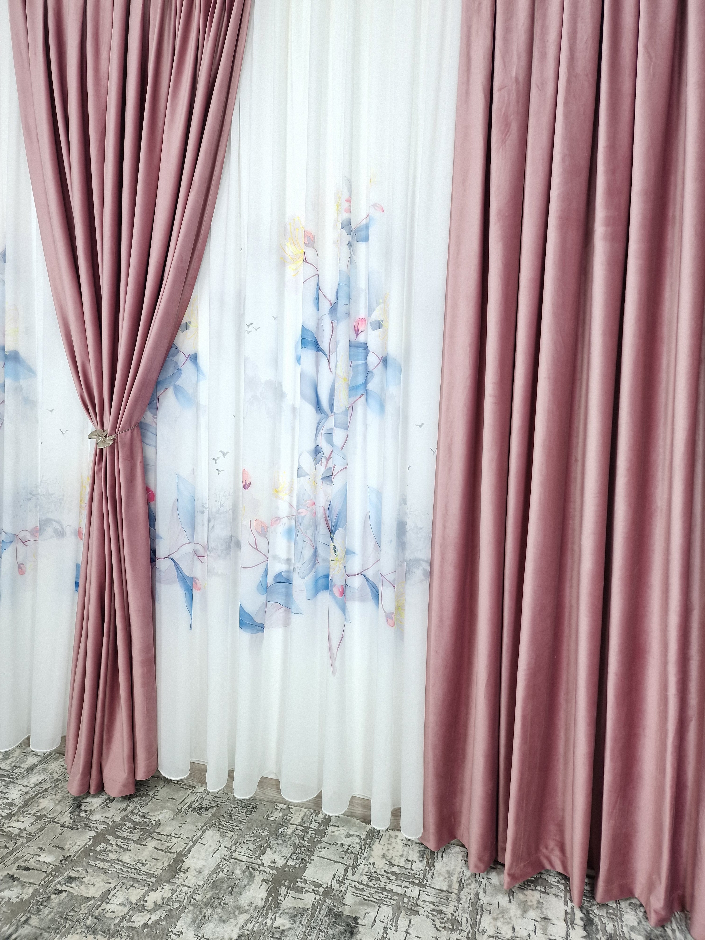Set Lila: perdea din matase cu flori lila si draperie lila din catifea