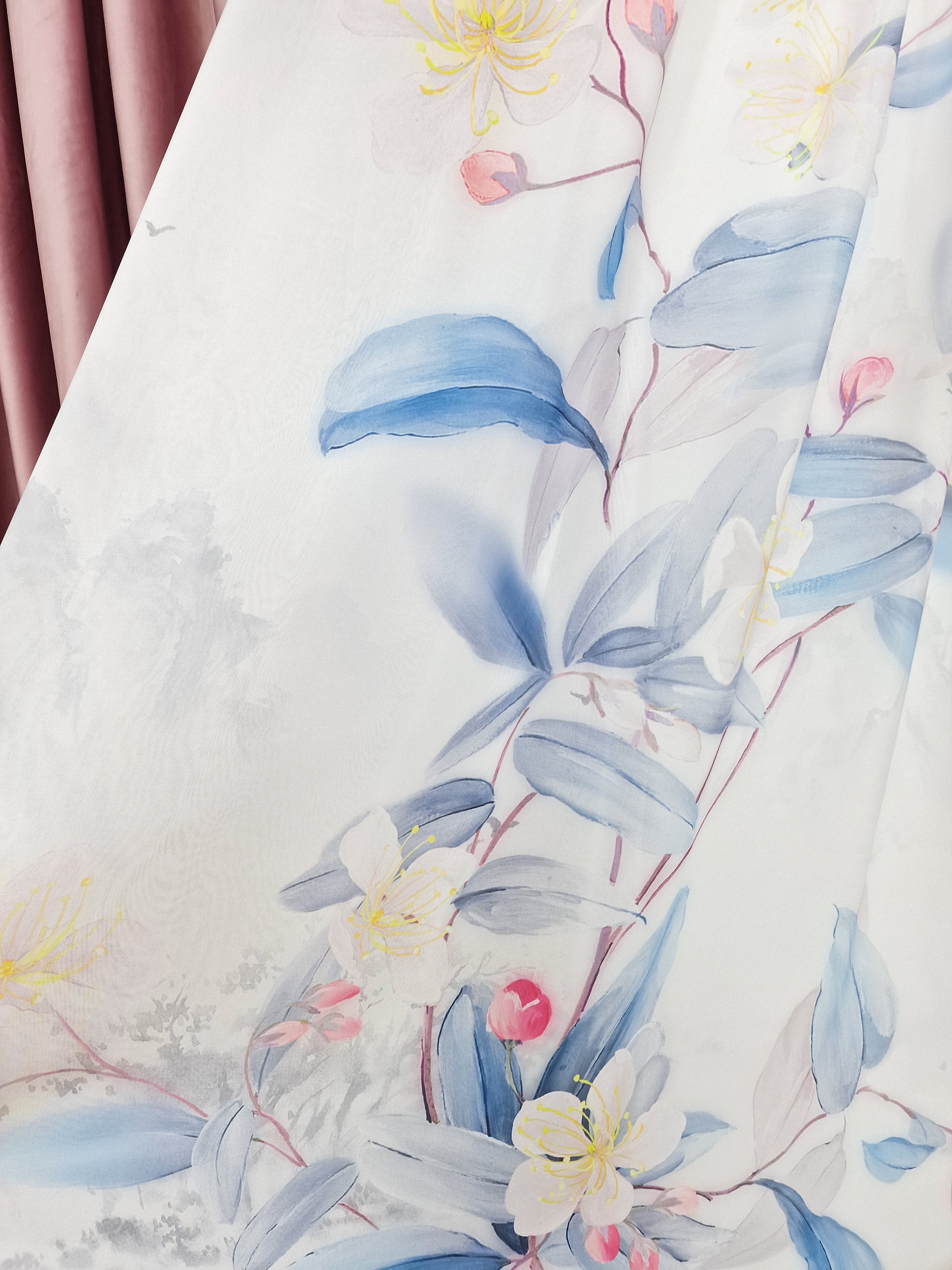 Set Lila: perdea din matase cu flori lila si draperie lila din catifea
