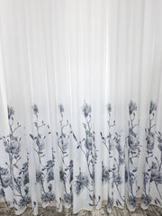 Perdea tip in, material plin ca textura, model floral gri