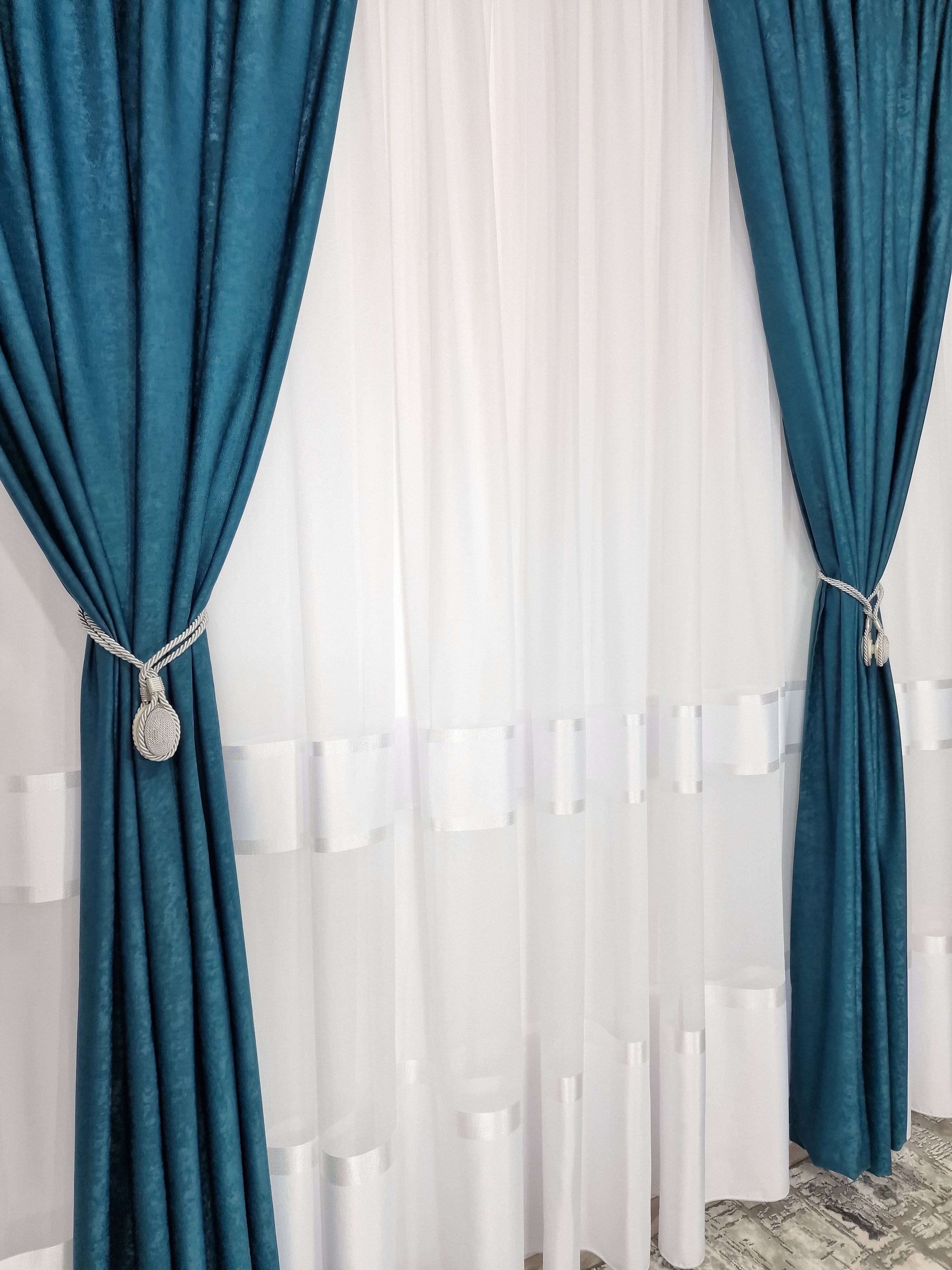 Set Edera: Perdea din bambus si Draperie Turcoaz Hotel Blackout 98%