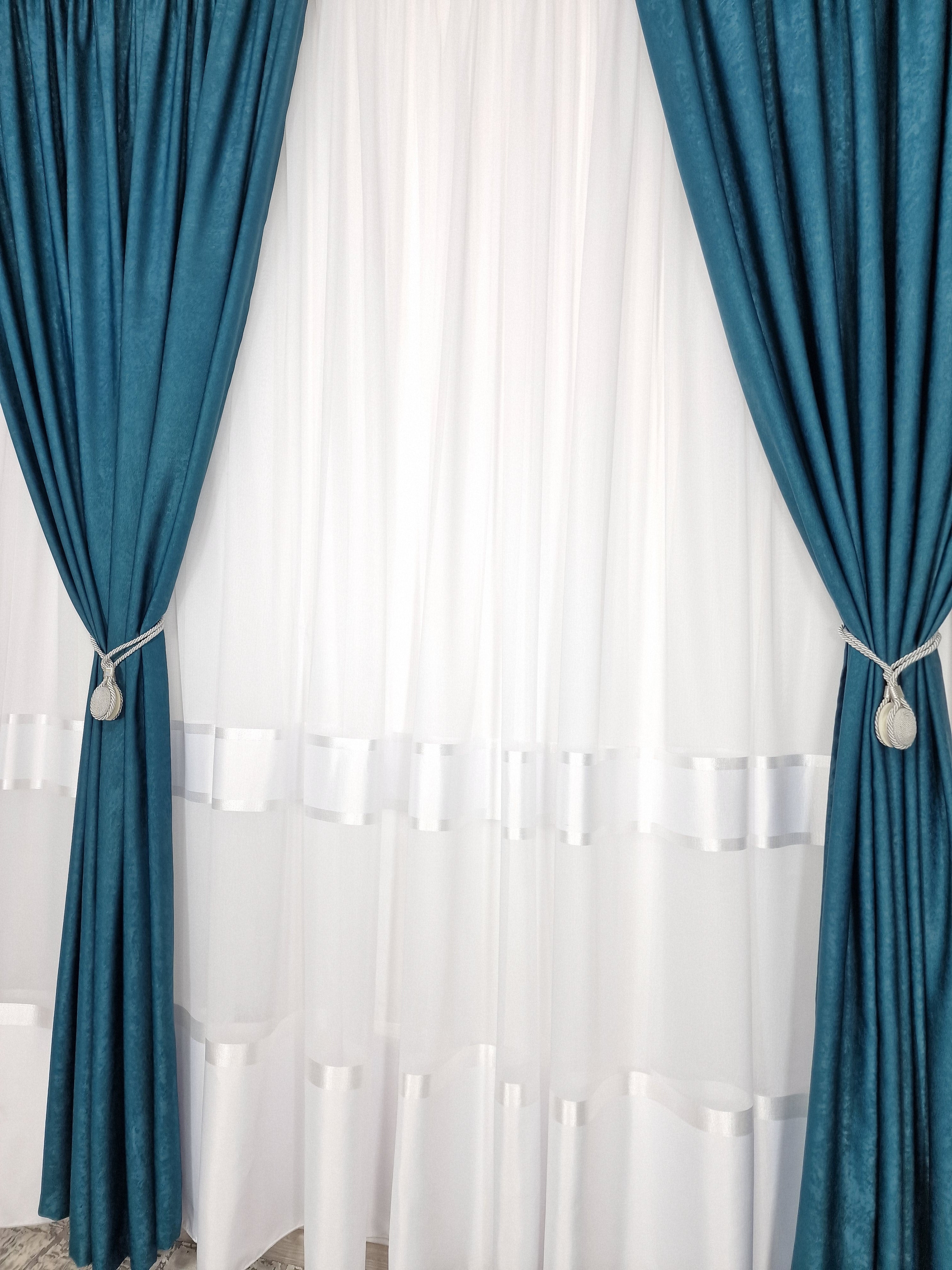 Set Edera: Perdea din bambus si Draperie Turcoaz Hotel Blackout 98%