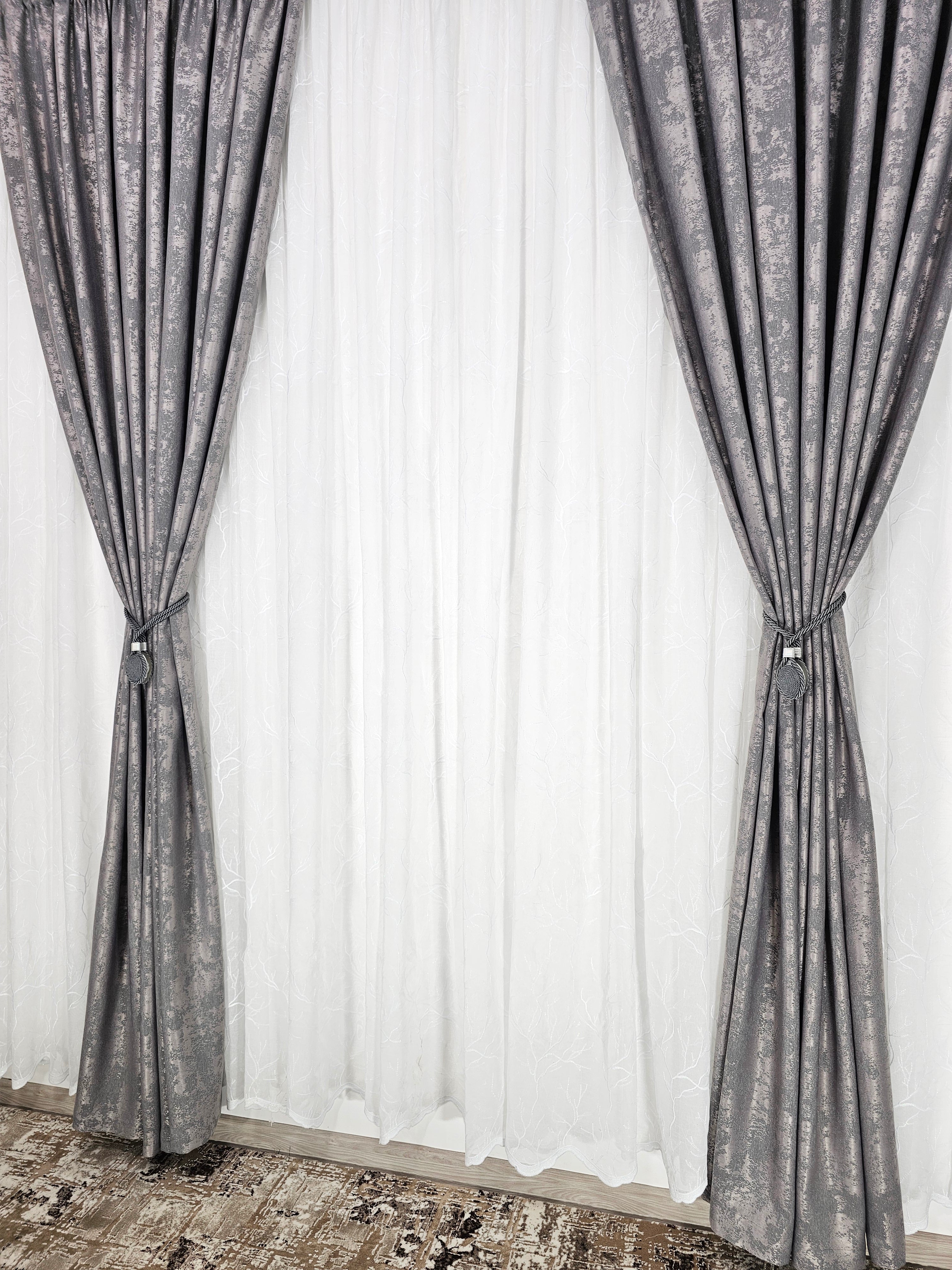 Set Angelica: perdea din in model crengute si draperie cu aspect de vopsea decorativa