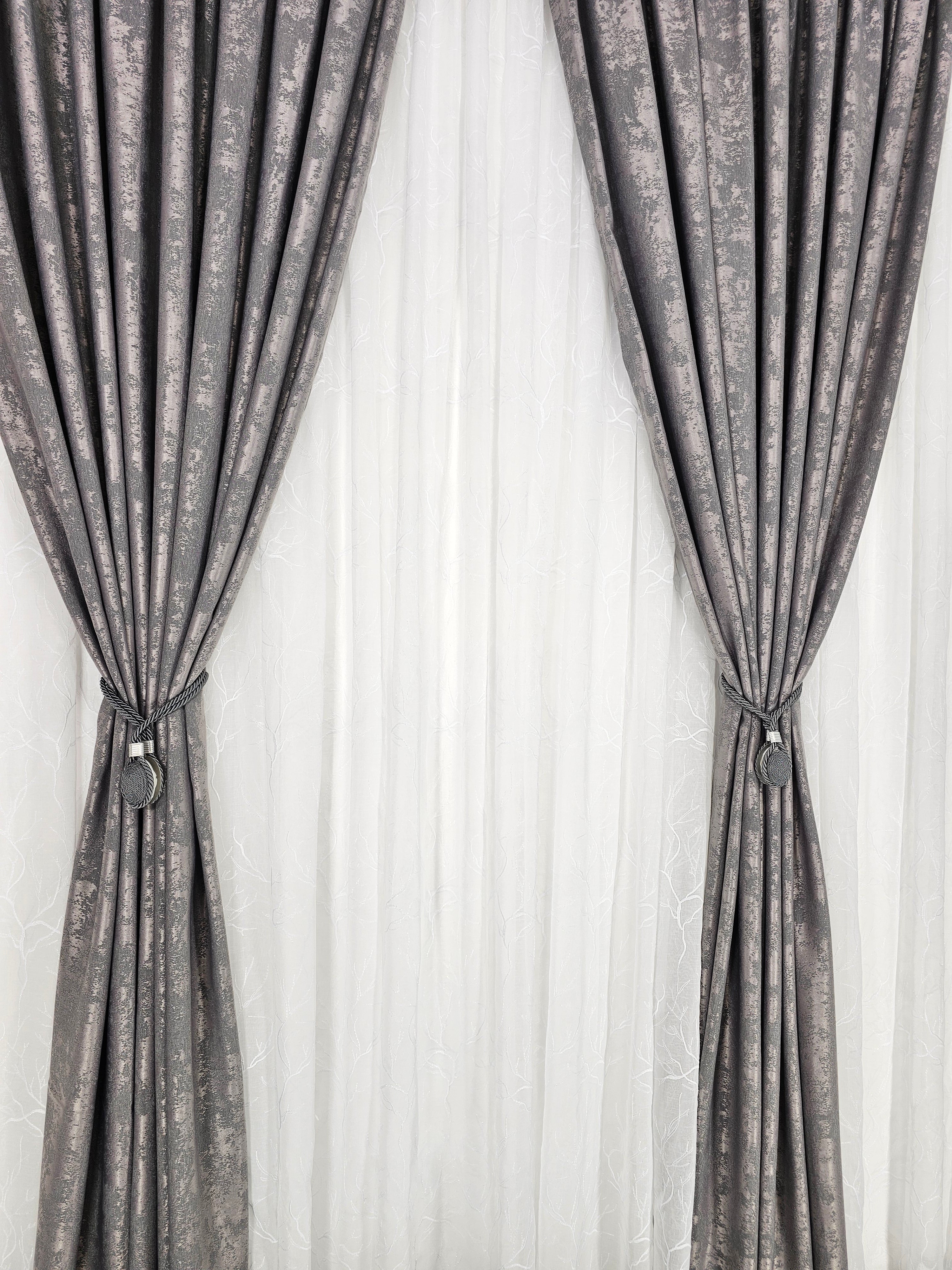 Set Angelica: perdea din in model crengute si draperie cu aspect de vopsea decorativa