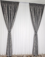 Colectia Decorativa: Perdea Alba Simpla si Draperie Tip Vopsea-Gri Inchis