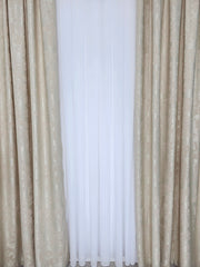 Colectia Decorativa: Perdea Alba Simpla si Draperie Tip Vopsea-Crem
