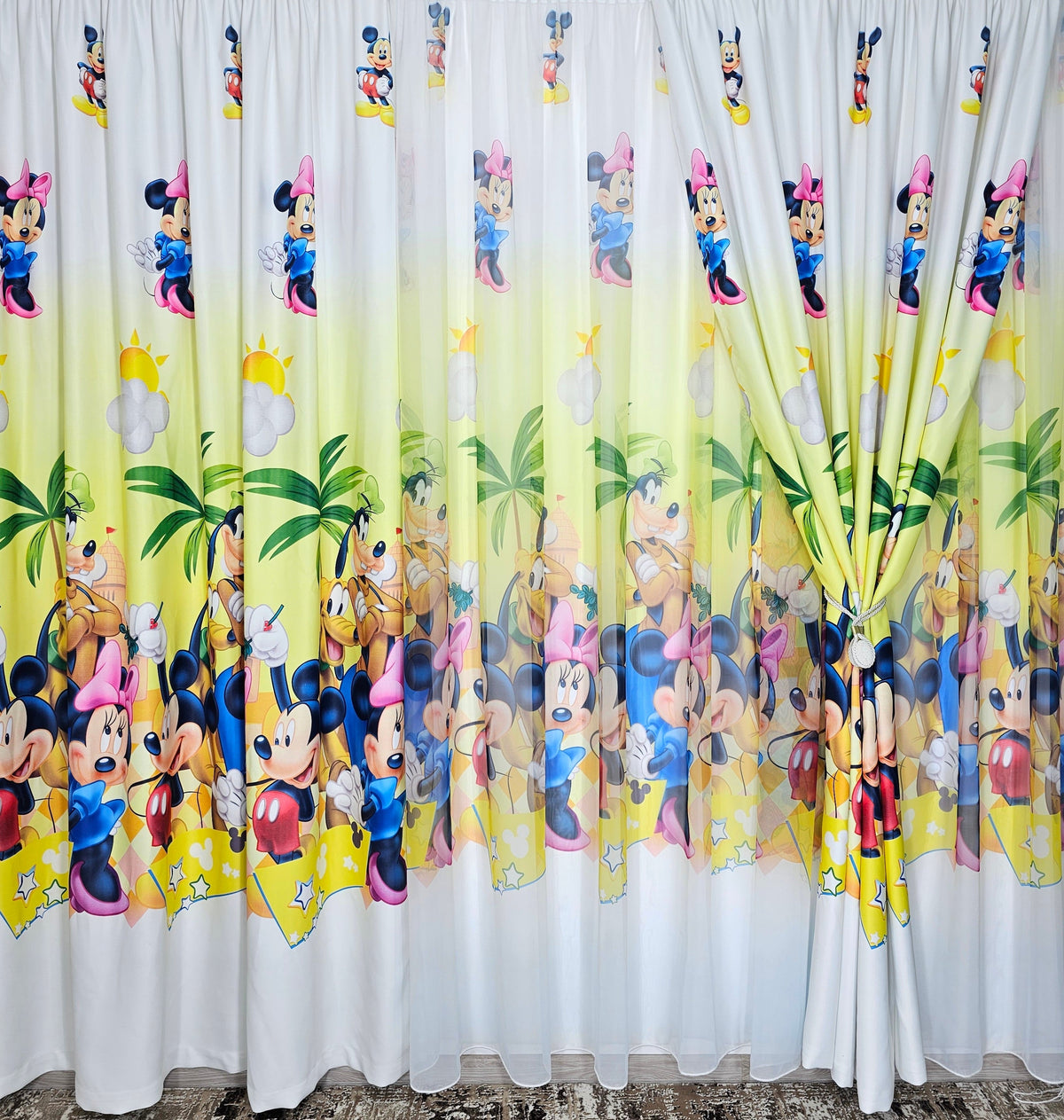 Set perdea si draperie Clubul Copiilor
