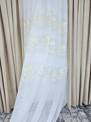 Set  Dorina: perdea din material plin ca textura cu broderie sparta si draperie crem uni