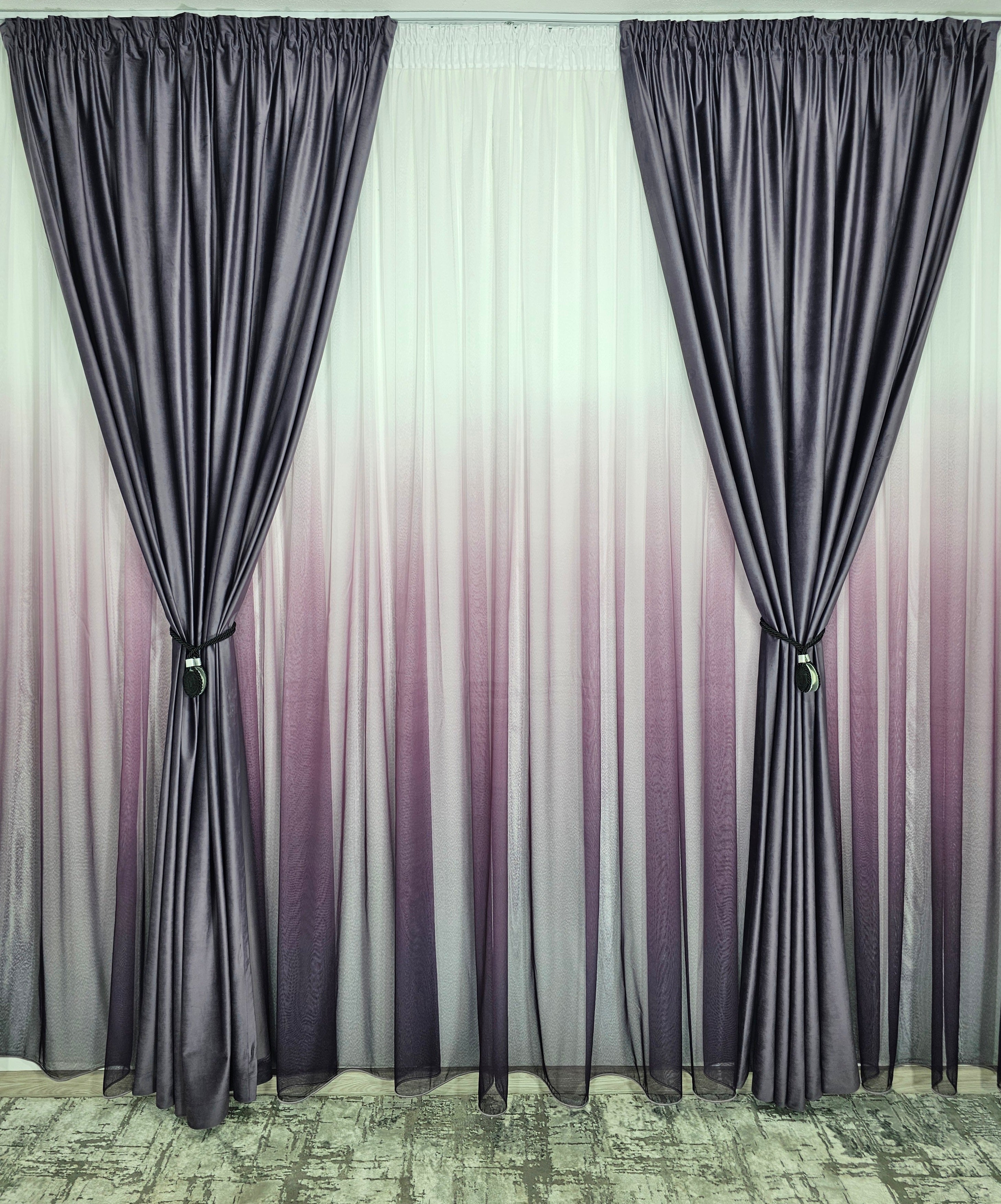 Set Balada: perdea in degrade mov si draperie din catifea mov inchis blackout 90%