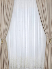 Perdea Eric ivory din material plin ca textura cu flori crem