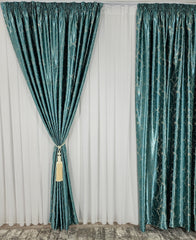 Set Rabbit: perdea jorjet alb imaculat si draperie marmura turcoaz-crem blackout 90% cu doua fete