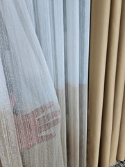 Set Nicolae: Perdea in doua culori alb crem din material tip borangic si draperie capucino blackout 80%
