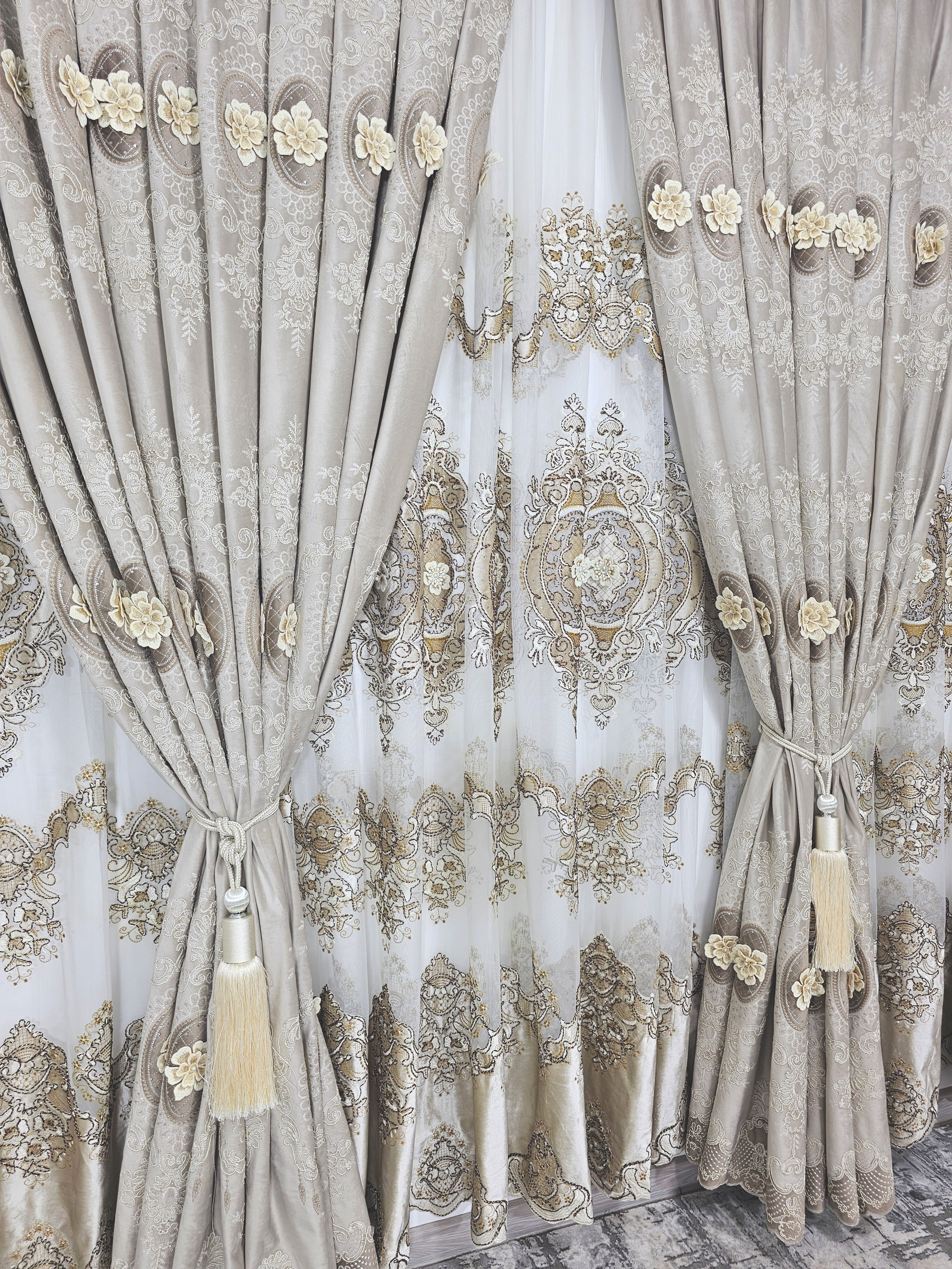 Set perdea si draperie model Ranya