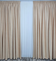 Set Paso: perdea jorjet alb imaculat si draperie catifea piersica blackout 90%
