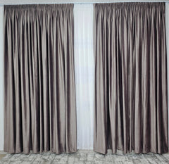 Set Cadiz: perdea bamboo cu broderie alba si draperie catifea cu reflexii de gri-maro-violet