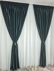 Set Francesca: perdea tip in verde cu draperie simpla verde din catifea blackout 90%