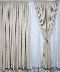 Set Gabi: perdea alba din in cu frunze si draperie decorativa tip nisip crem