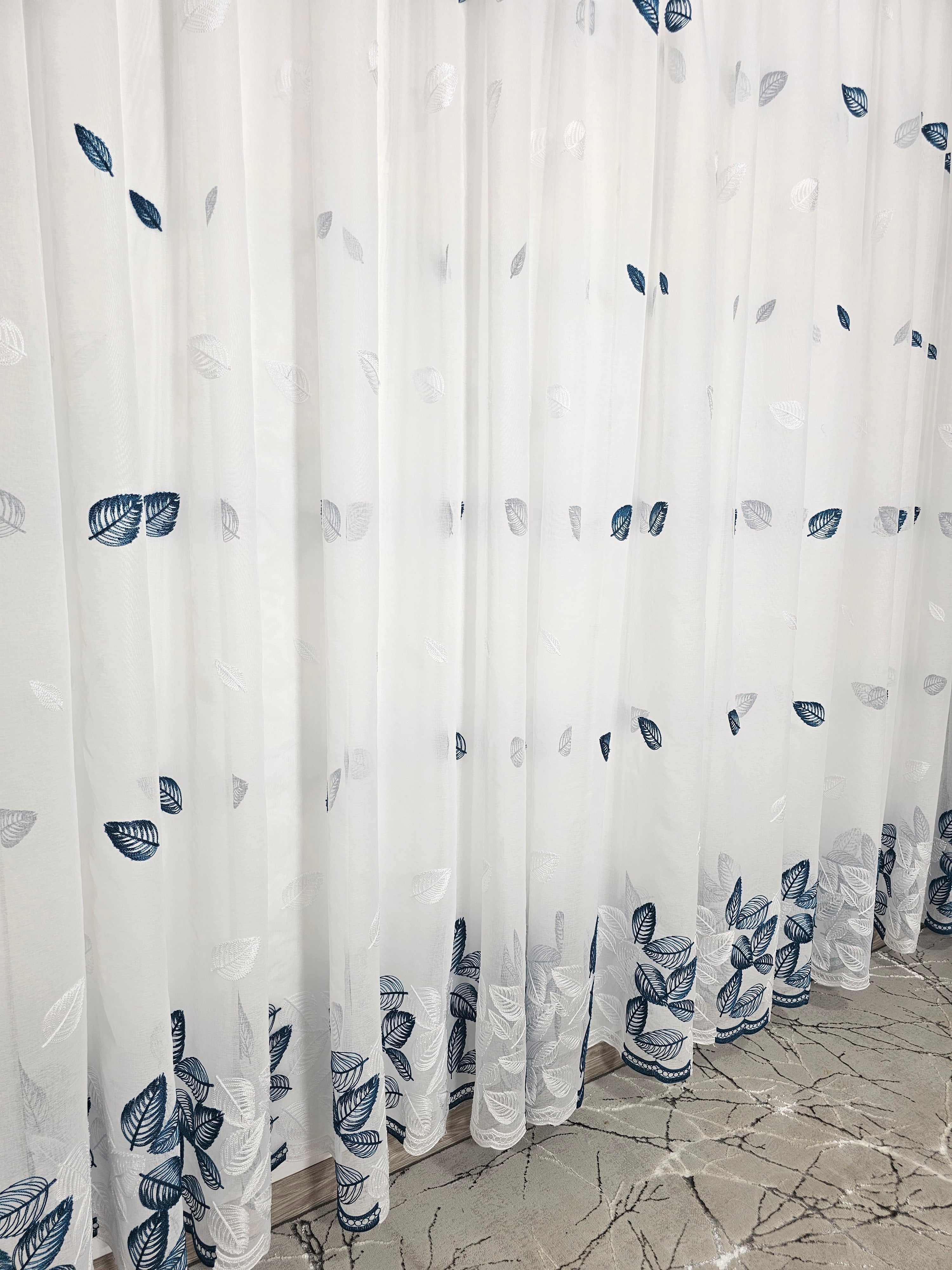 Set Bodi: perdea din in cu frunze turcoaz-alb si draperie blackout 90% turcoaz