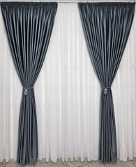Set Ria: perdea alba din borangic cu broderie si draperie din catifea gri antracit